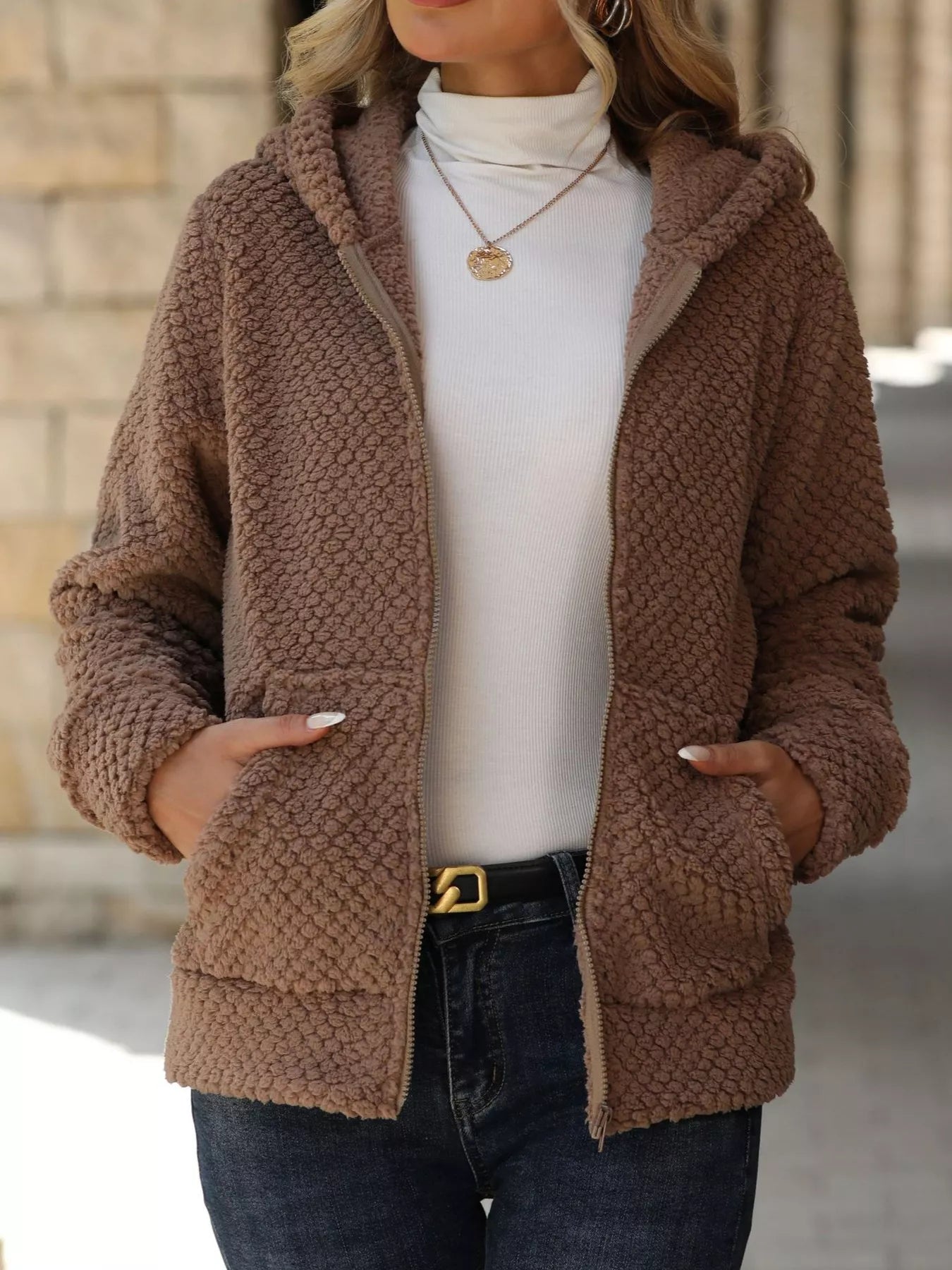 8b316889a694460ca458d085e32680fd-Max-Origin